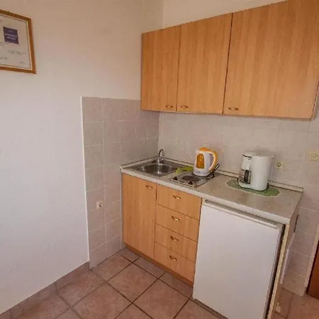 Edi Apartamento Preko