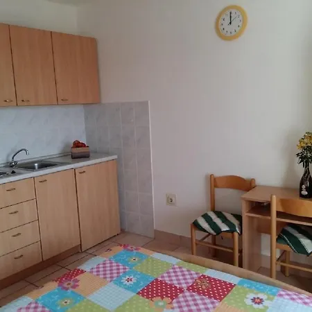 Edi Apartament