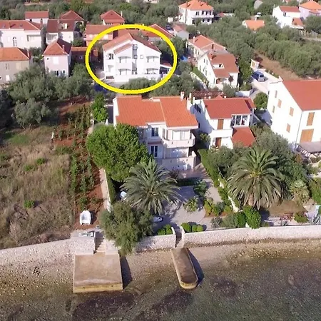 Apartament Edi